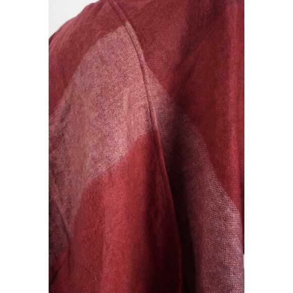 Woolrich Womens Shawl Wrap Scarf One Size Fits All Red Plaid Fringe Trim - Picture 4 of 6